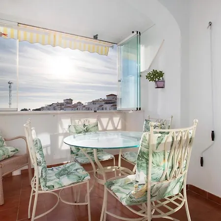 Apartment Benalmarina Benalmádena